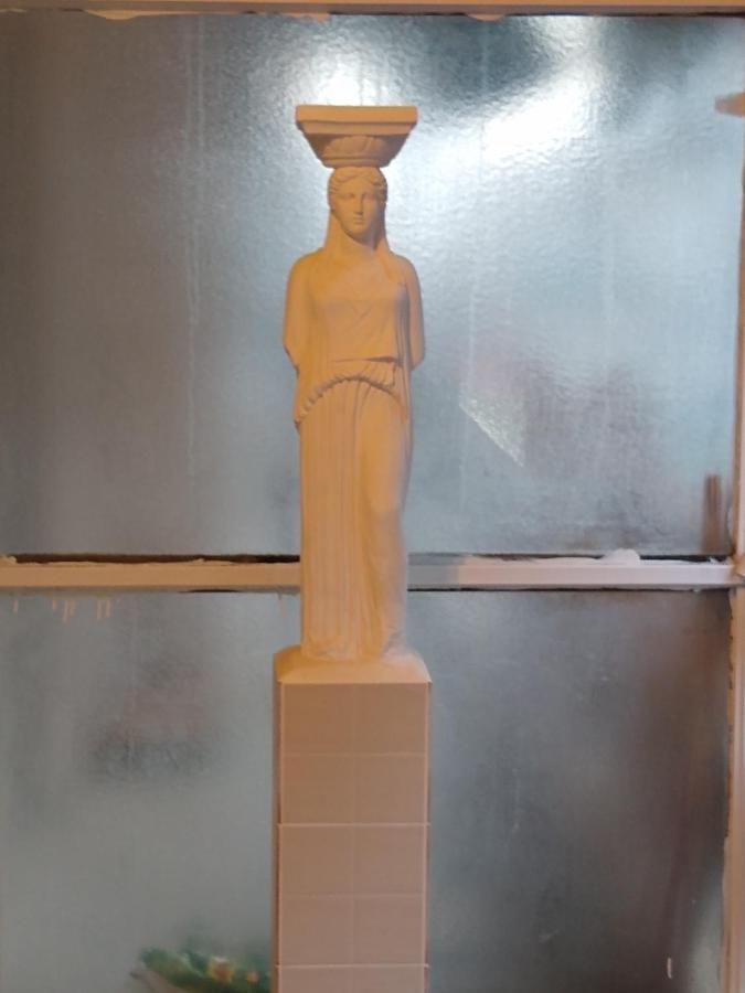 Acropolis Within 10 Minutes Walk! Classical Apartment And A Hostess At Your Side! Athènes Extérieur photo